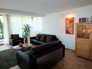 19534601-Ferienwohnung-5-Oberstdorf-300x225-2