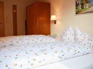 21551023-Ferienwohnung-2-Oberstdorf-300x225-2