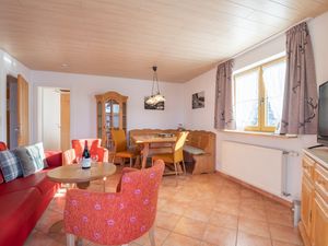 23126165-Ferienwohnung-5-Oberstdorf-300x225-1