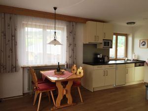 23496310-Ferienwohnung-2-Oberstdorf-300x225-2