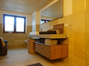 23541918-Ferienwohnung-4-Oberstdorf-300x225-4