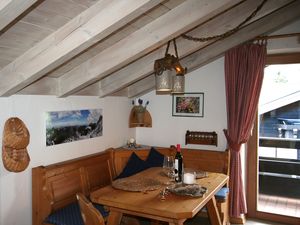 23887620-Ferienwohnung-2-Oberstdorf-300x225-1