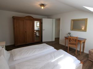 23058643-Ferienwohnung-4-Oberstdorf-300x225-3