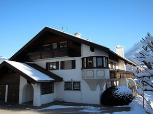 22099741-Ferienwohnung-2-Oberstdorf-300x225-2