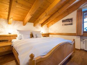 23951692-Ferienwohnung-2-Oberstdorf-300x225-0