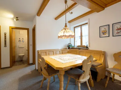 Ferienwohnung für 6 Personen (80 m²) in Oberstdorf 4/10