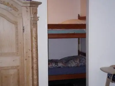 Kinderschlafzimmer mit Stockbetten