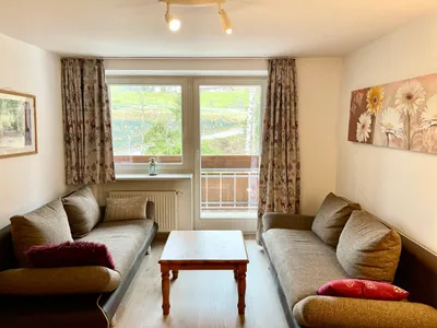 Ferienwohnung für 6 Personen (67 m²) in Oberstdorf 1/10