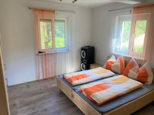 23896451-Ferienwohnung-5-Oberstorcha-300x225-4