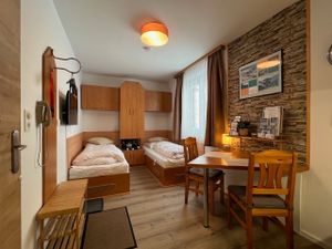 22200289-Ferienwohnung-2-Obertauern-300x225-1