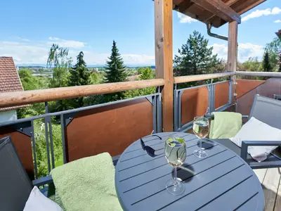 Überdachter Südbalkon