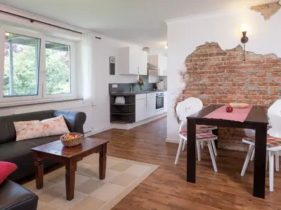 Wohnzimmer mit Küchenzeile