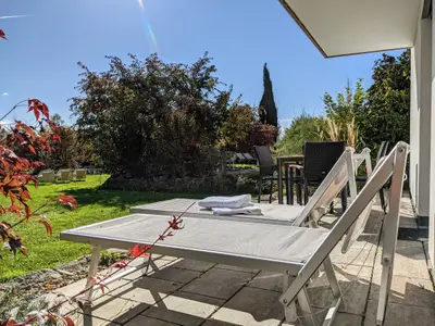 Terrasse mit Zugang zum Garten