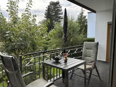 überdachter Südbalkon