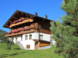 Ferienwohnung für 4 Personen (49 m²) in Obertilliach