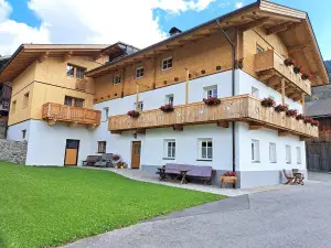 Ferienwohnung für 6 Personen (90 m²) in Obertilliach