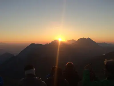 Sonnenaufgang am Golzentipp