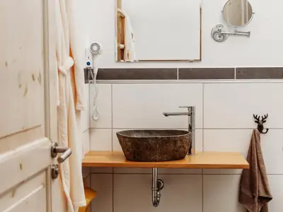 Fewo Schwalbennest: Bad