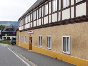 23017729-Ferienwohnung-10-Oberwiesenthal-300x225-2