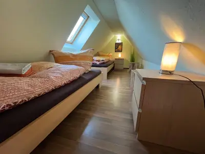SCHLAFZIMMER 3