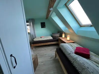SCHLAFZIMMER 2