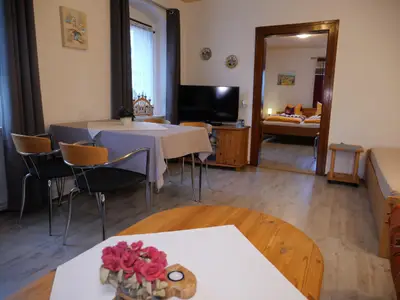 P1102695