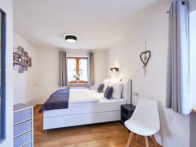 Schlafzimmer 2