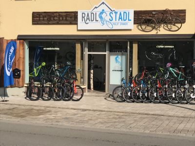 Freizeitangebot: E-Bike-, Radverleih, Reparatur vom Fachmann im Ort