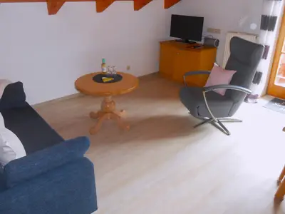 Wohnraum mit Essecke