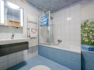 24036790-Ferienwohnung-2-Obing-300x225-3