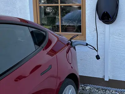 Wallbox am Parkplatz