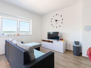 24043721-Ferienwohnung-4-Obrovac-300x225-1