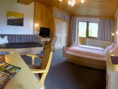 Ferienwohnung für 3 Personen (35 m²) in Obsteig 9/10