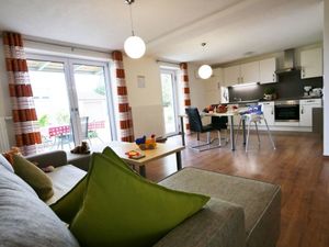 23539684-Ferienwohnung-3-Ochsenhausen-300x225-0