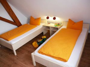 23539690-Ferienwohnung-7-Ochsenhausen-300x225-4