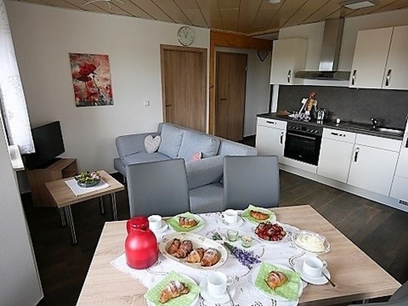 23539683-Ferienwohnung-5-Ochsenhausen-800x600-0