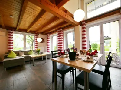 Ferienwohnung für 5 Personen (77 m²) in Ochsenhausen 1/10