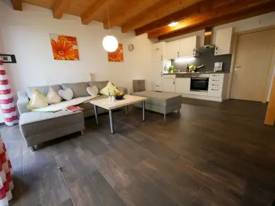 Ferienwohnung für 5 Personen (75 m²) in Ochsenhausen 1/10