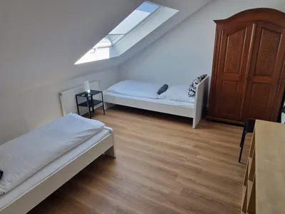 Schlafzimmer 2