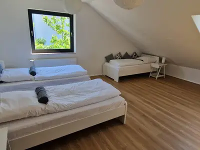 Schlafzimmer 1.1