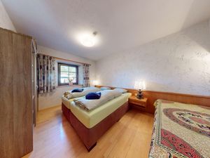 23910091-Ferienwohnung-4-Oetz-300x225-3