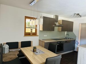 23916829-Ferienwohnung-4-Oetz-300x225-4