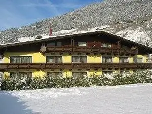 Ferienwohnung für 4 Personen (49 m²) in Oetz