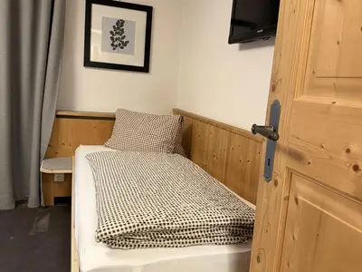 A4 Schlafzimmer Dreibettzimmer