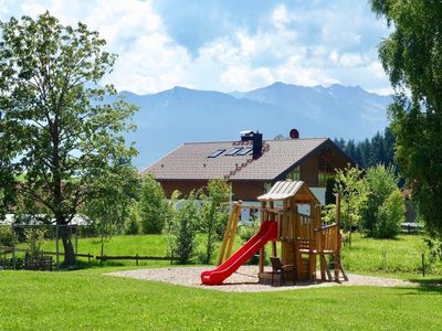 Kinderspielplatz direkt am Haus Kinderspielplatz direkt am Haus