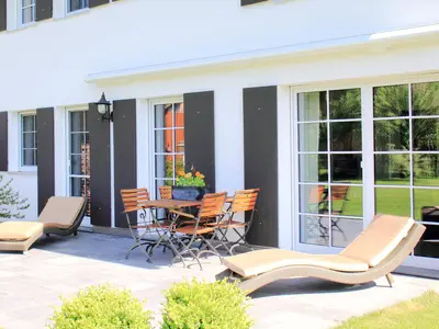 Sonnenterrasse der EG - Wohnung