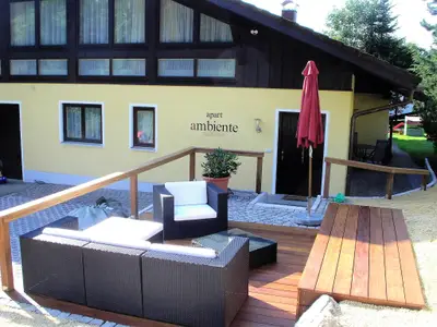 Terrasse im Sommer