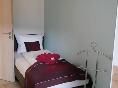 3. Schlafzimmer