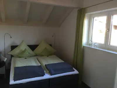 Schlafbereich. Boxspringbett (1,60x2,00m)