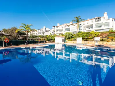 PoolOfHouse